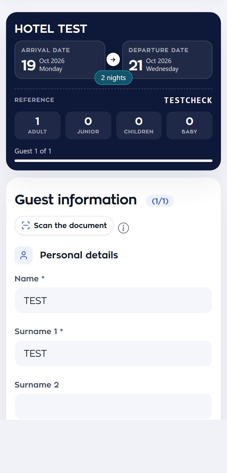 GUEST online check-in with the booking summary and the occupant's details